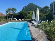 BARNES ANNECY MENTHON ST BERNARD MAISON AVEC PISCINE
