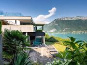 BARNES ANNECY: VUE LAC SPECTACULAIRE INTIMITÉ ABSOLUE