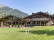 Barnes Chamonix Chalet Des Drus Les Bois Piscine 537m²... Barnes Chamonix Chalet Des Drus Les Bois Piscine 537m²...