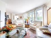 Barnes Passage Doisy Bel appartement avec grand balcon...