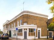 Barnet Grove, Jesus Green, 3 Bedroom End