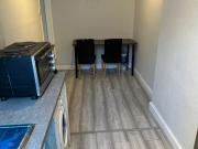 Barons Court*Large 1 Bedroom Flat*Terrace