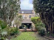 Barrière Saint Médard, superbe maison familiale en...