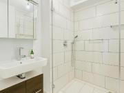 Barrierefrei Helle 2 Zimmer Wohnung mit Balkon im 9....