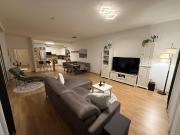 Barrierefreie 4 Zimmer Atelierwohnung mit Garten