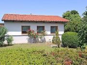 Barrierefreies Einfamilienhaus mit Garten und Garage in...