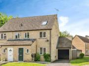 Barrington Close, Witney