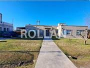 Barrio El Ensueño, casa en una planta 3 dormitorios,...