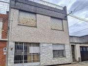 BARRIO INDUSTRIAL CASA DOS DORM COCHERA A RECICLAR