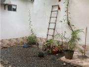 Barrio San Pedro Casa con negocio y apartamento en venta...