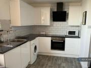 Bartholomew Street West, Exeter, 5 Bedroom Flat