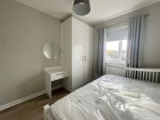 Barton Drive, Rathfarnham, Dublin 14 Eoin O'Neill...