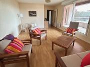 Bas Côte Pavée Proche place Dupuy et Canal du Midi dans...