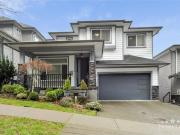 Basement 6125 146 STREET