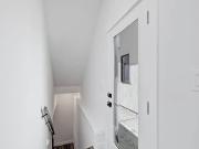 Basement for rent in Rosscarrock