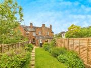 Bassett Place, Oundle, 2 Bedroom Character