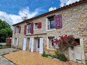 Bastide 3 pièces 2 chambres à deux pas du centre de Lorgues