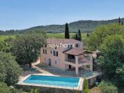 Bastide et bergerie au calme