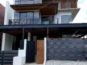 Batasan Hills, Quezon City Lavish 4 Storey House & Lot...