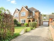 Bath Road, Calcot, 3 Bedroom Semi detached