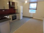 Bath Road, Hounslow TW3, 1 bed flat to rent, £1,400 pcm...