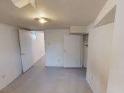 BATHURST ST & QUEEN ST W 1 Bedroom Apartment for Rent at...