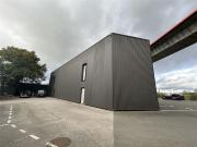 Bâtiment d'activité à louer Nantes Proche...