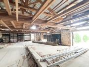 Bâtiment de caractère à fort potentiel de transformation...