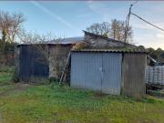 BAISSE DE PRIX BATISSE A RENOVER hameau COUFFE