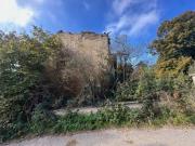 BÂTISSE EN PIERRE À REHABILITER AVEC 200 M2 DE POTENTIEL...