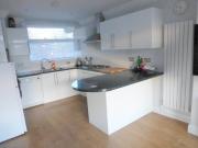 Battersea Excellent 3 bed fully equipped