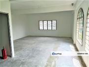 Batu Belah, Kristal Klang Commercial Centre, 3 Storey...