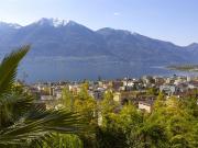 Bauhaus Unikat mit Weitsicht über den Lago Maggiore