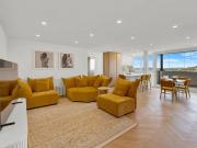 Bayside Brilliance with Breathtaking Bay & City Views...