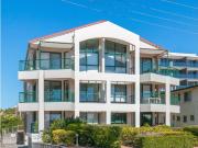 BEACH FRONT TWO BED UNIT