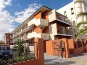 BEACHFRONT APARTMENT FRESHLY PAINTED, NEW SPLIT SYSTEM,...