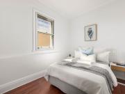 Beachfront Art Deco With Sparkling Water Views