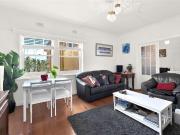 Beachfront Living with Morning Sun, Views & Classic Art...