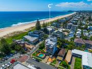 Beachside 2 bedroom Hedges Avenue