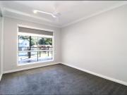 Beachside Bliss Only Moments From The Sand!