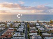 Beachside Duplex Pair 200m to the Sand