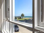 Beachside Elegance in the Heart of St Kilda West