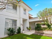 Beachside Family Home Steps from the Sand
