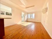 Beachside Ground Floor Unit, Walk To Beach !