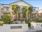 Beachside Living
