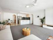 Beachside Living in the Heart of Surfers Paradise