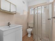 Beachside Living Just Metres From The Sand & Surf