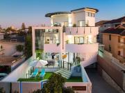 Beachside Luxury Retreat Furnished