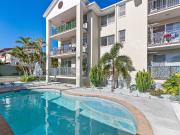 Beachside Oasis Mermaid/Nobby Beach Location Hurry...