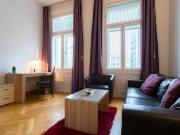 Beaming maisonette with aircon close to town hall